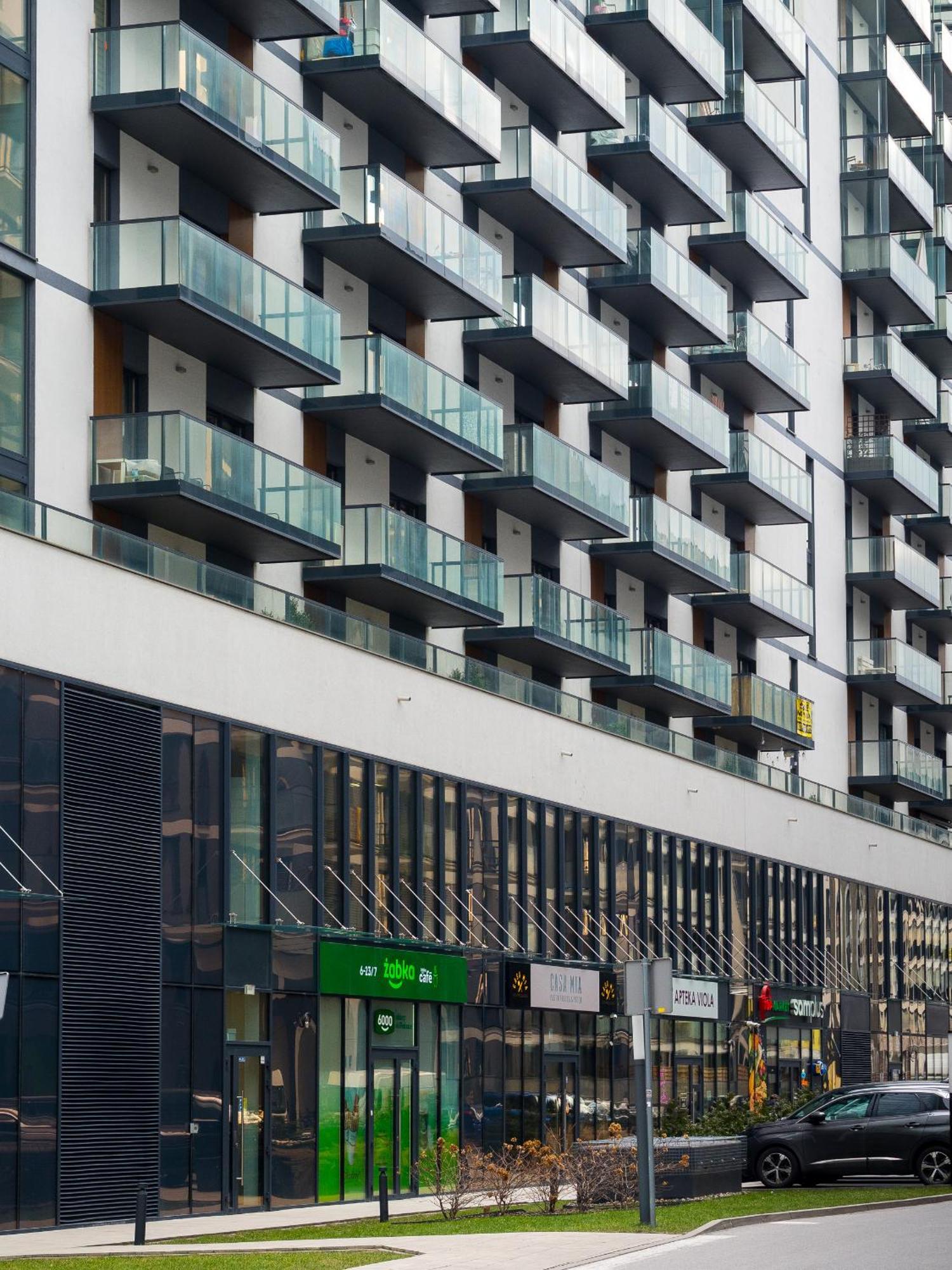Prymasa Tysiaclecia 83A Free Garage By Perfect Apart Warsaw Exterior photo